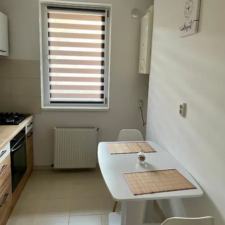 Apartment Greenlight By